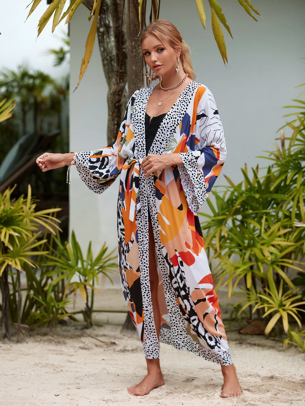 2023 New European and American Cotton Print Beach Jacket Sexy Sun Protection Cardigan Holiday Bikini Overshirt Women