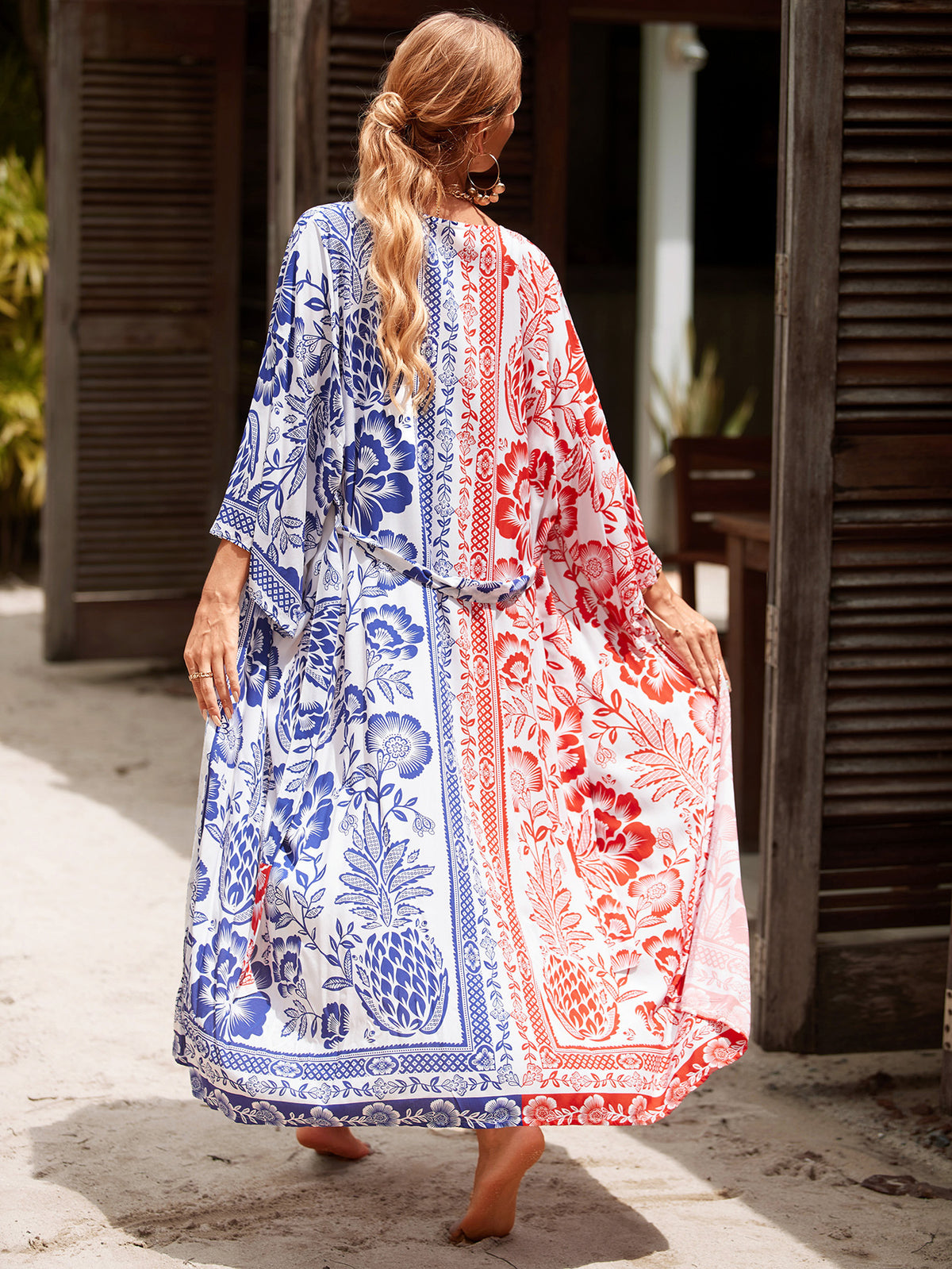 2023 New European and American Cotton Print Beach Jacket Sexy Sun Protection Cardigan Holiday Bikini Overshirt Women