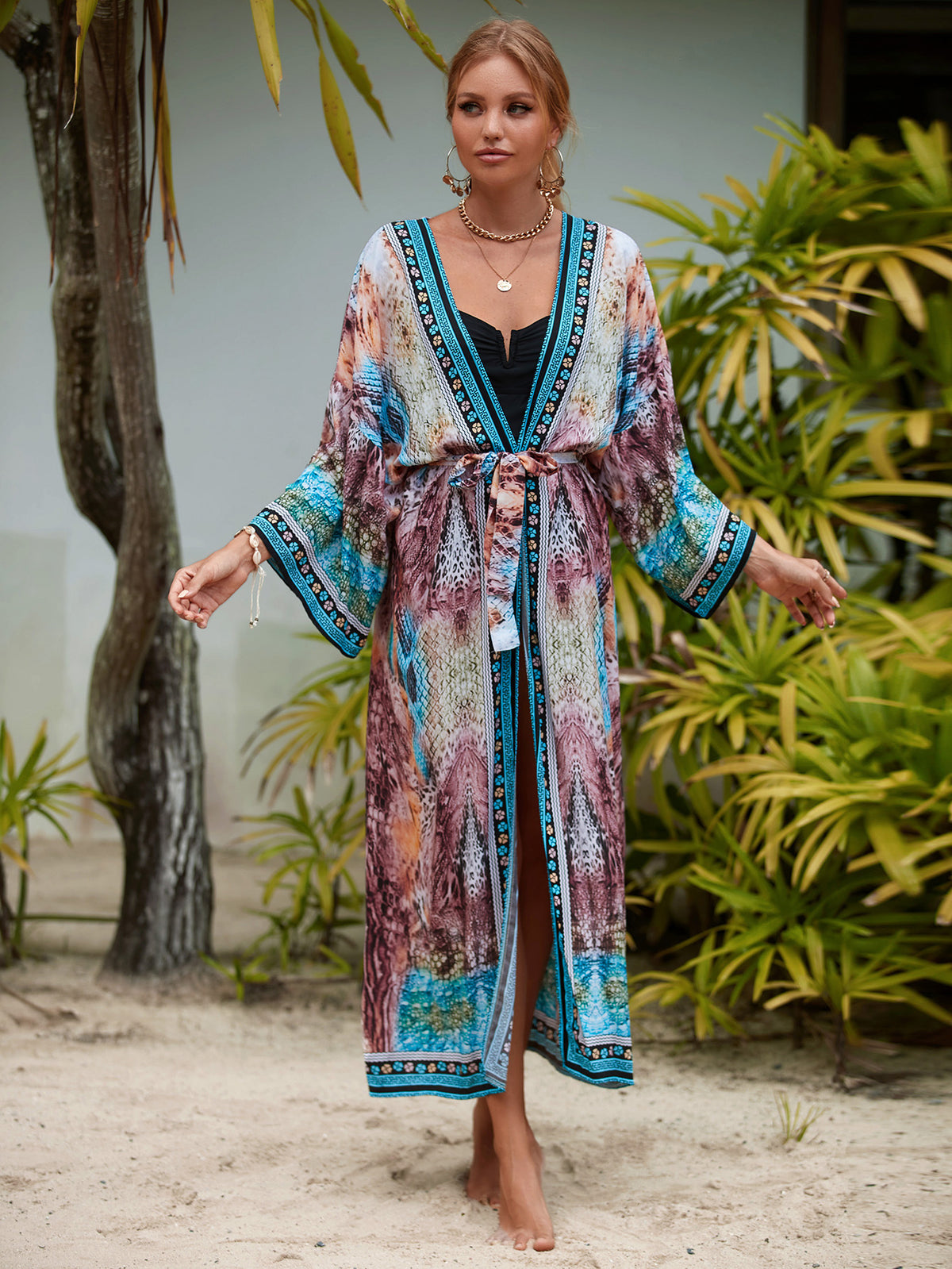 2023 New European and American Cotton Print Beach Jacket Sexy Sun Protection Cardigan Holiday Bikini Overshirt Women