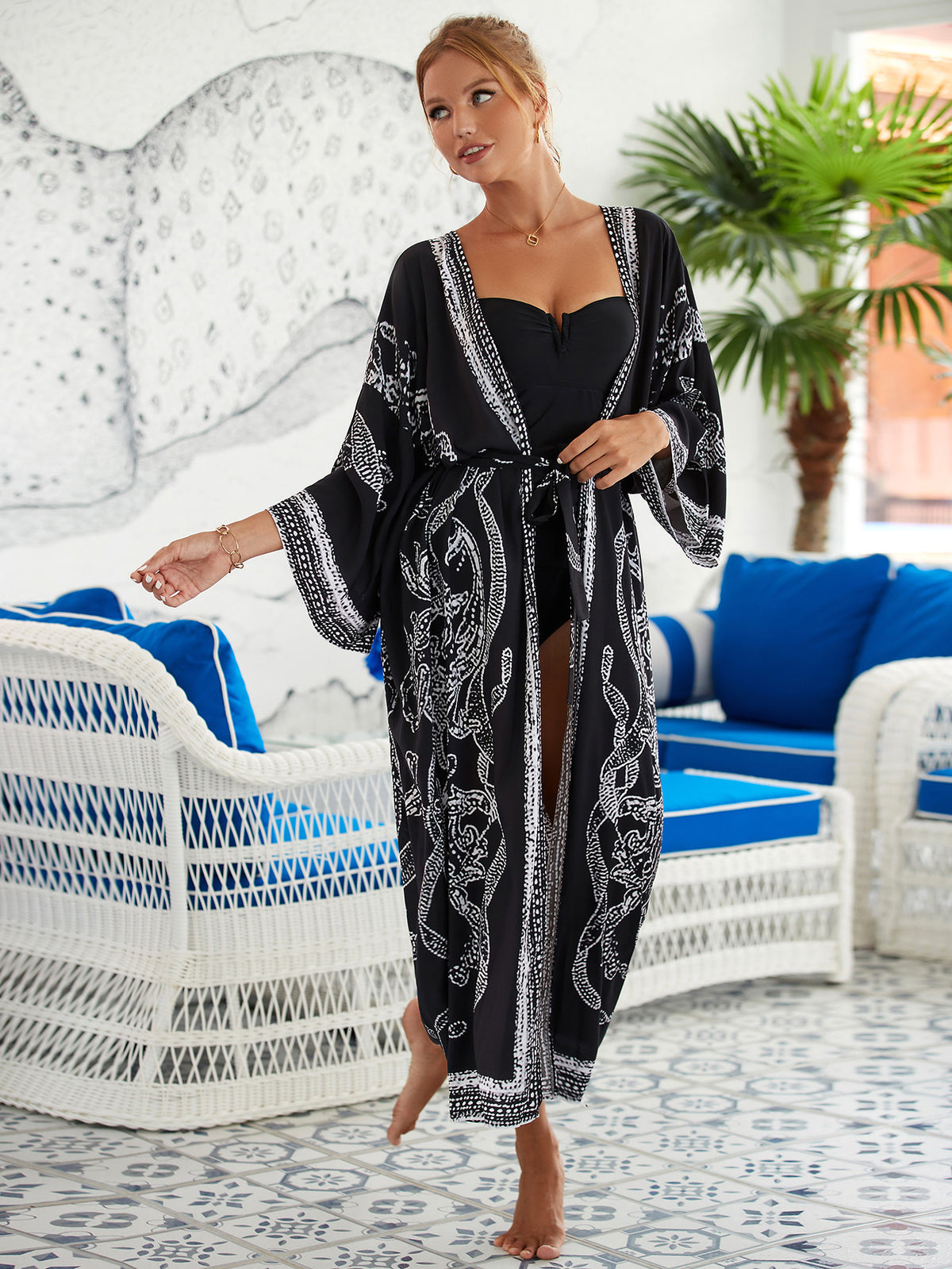 2023 New European and American Cotton Print Beach Jacket Sexy Sun Protection Cardigan Holiday Bikini Overshirt Women